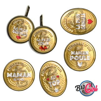 badge cabochon image imprimer gratuit maman mère mères mum mom au top médaille d'or or  au top géniale jolie la plus super poule star gentille gateau chouette qui déchire dechire meilleure patiente